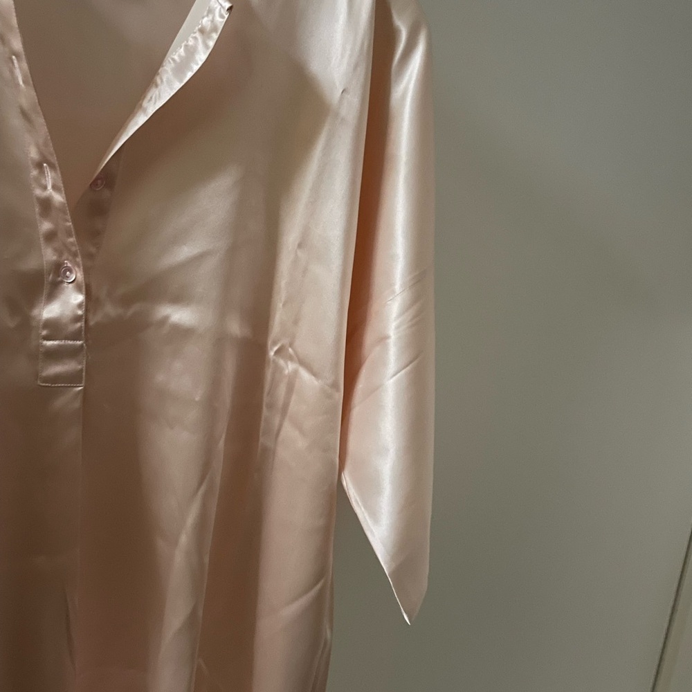Luxurious Satin Robe - Soft Pink